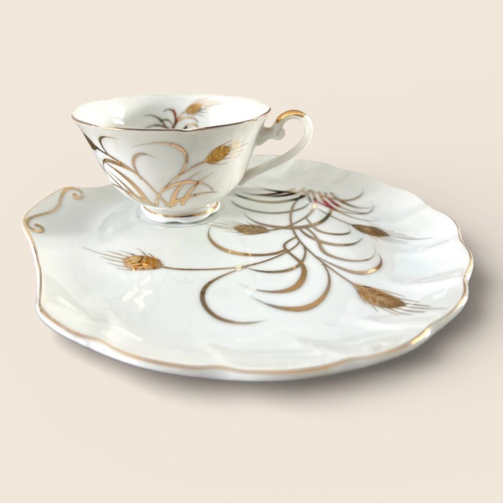 Lefton “Wheat” Snack Plate & Teacup Set – pair with tea, biscuits, & a book